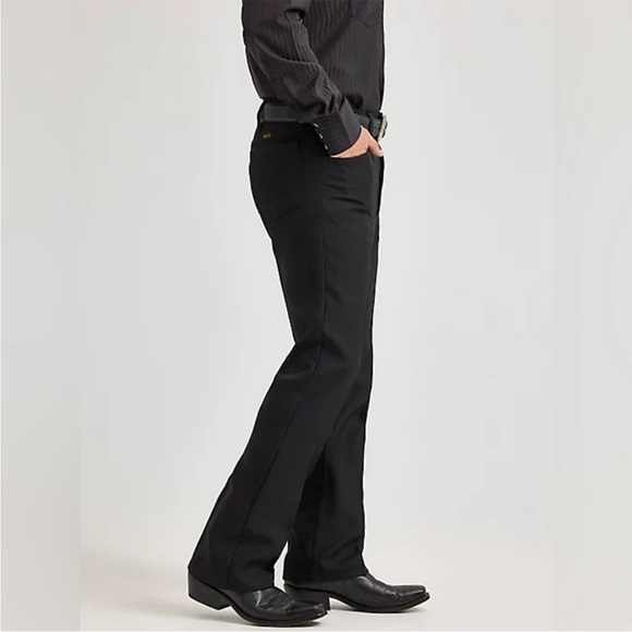 Wrangler Collection Wrancher Boot Jean Regular Fit Black- Various Sizes - Picture 5 of 7